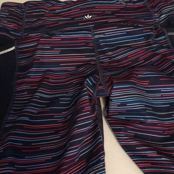 Athleta Navy Tight Striped Legging Crop Yoga size ST - Picture 11 of 16